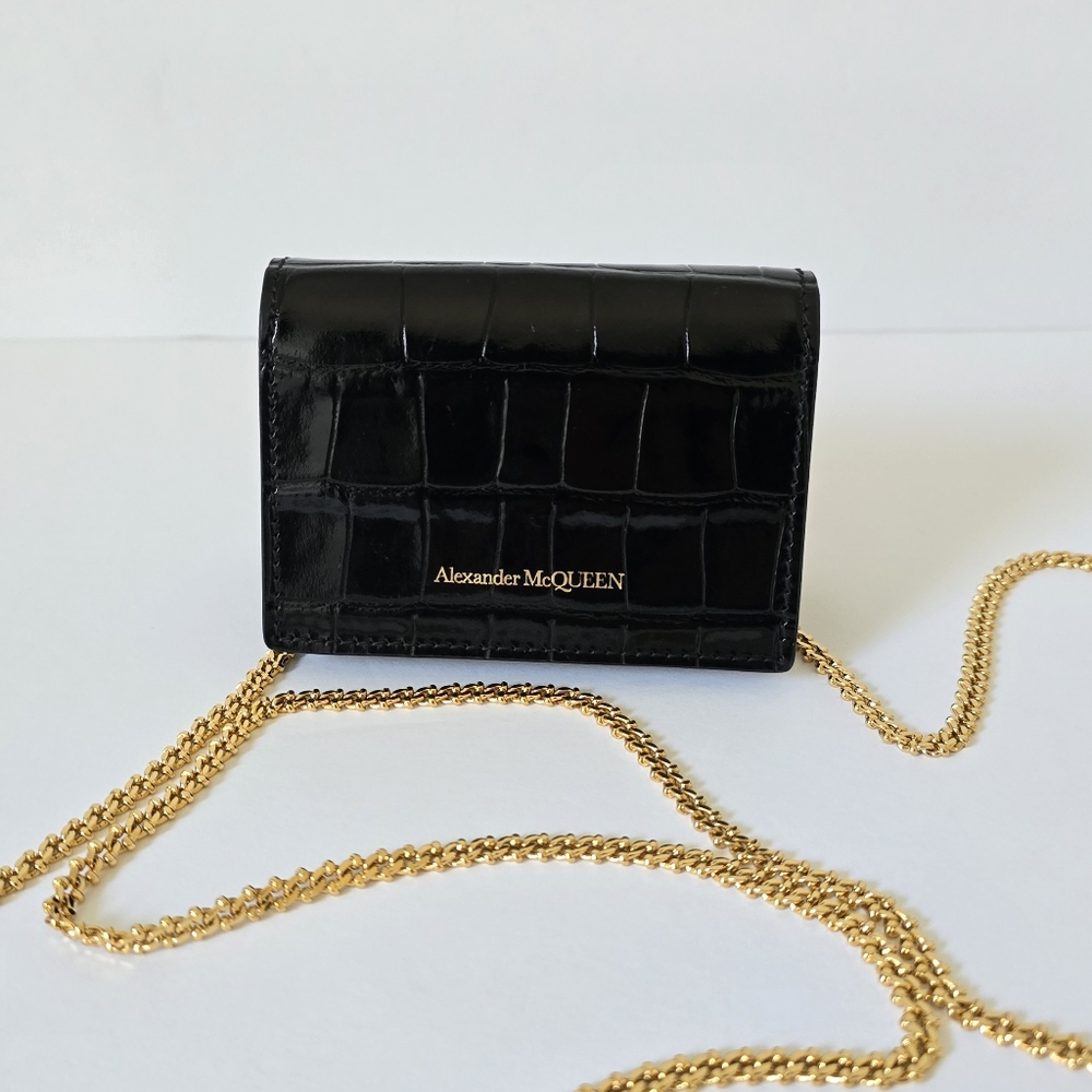 Alexander McQueen Croc-Embossed Leather Card Holder On Chain Black - Picture 6 of 7